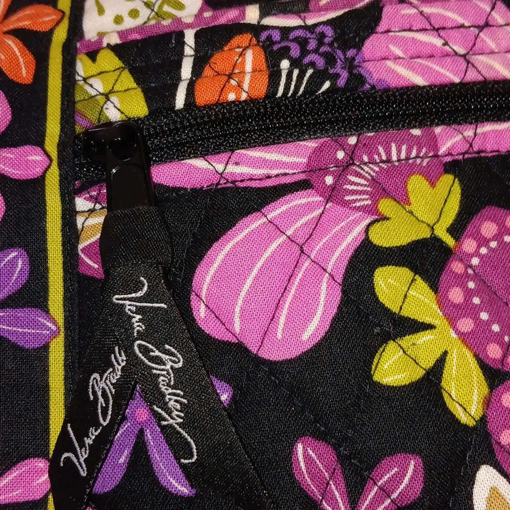 Vera Bradley floral hipster crossbody bag - Picture 3 of 7